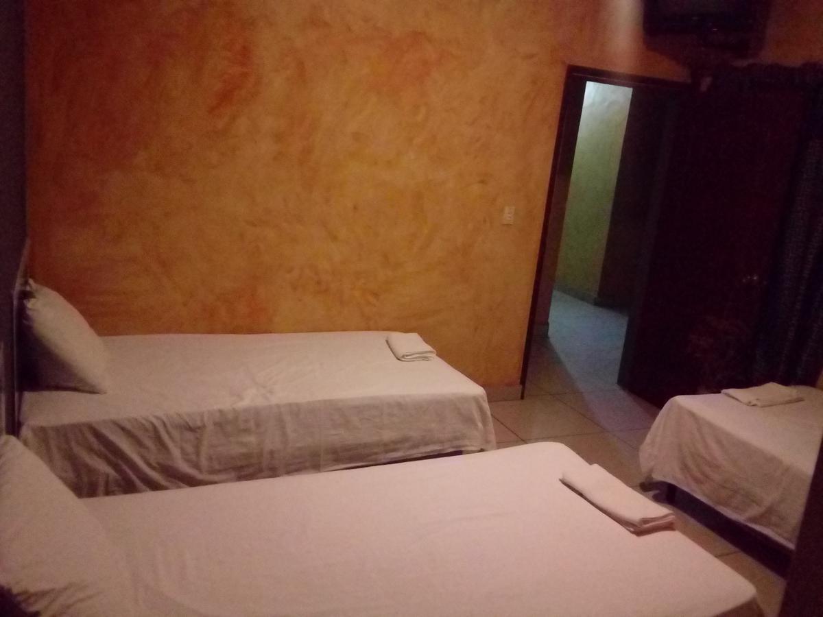 Hotel Escalon Santa Rosa de Copán Екстериор снимка