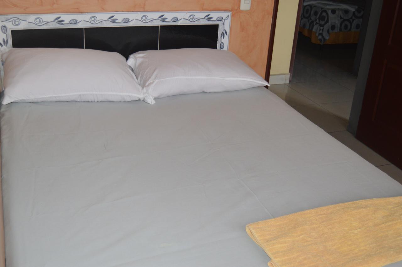 Hotel Escalon Santa Rosa de Copán Екстериор снимка
